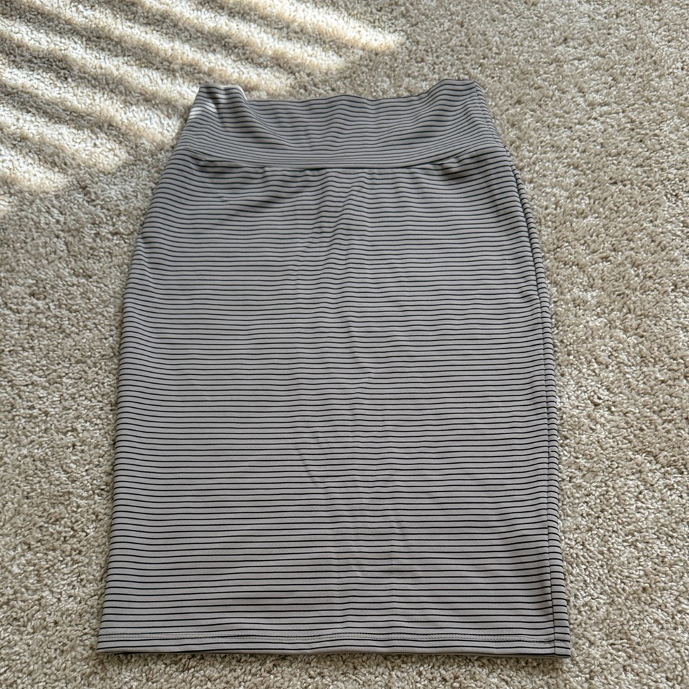 Lularoe Cassie Striped Gray Women's Skirt